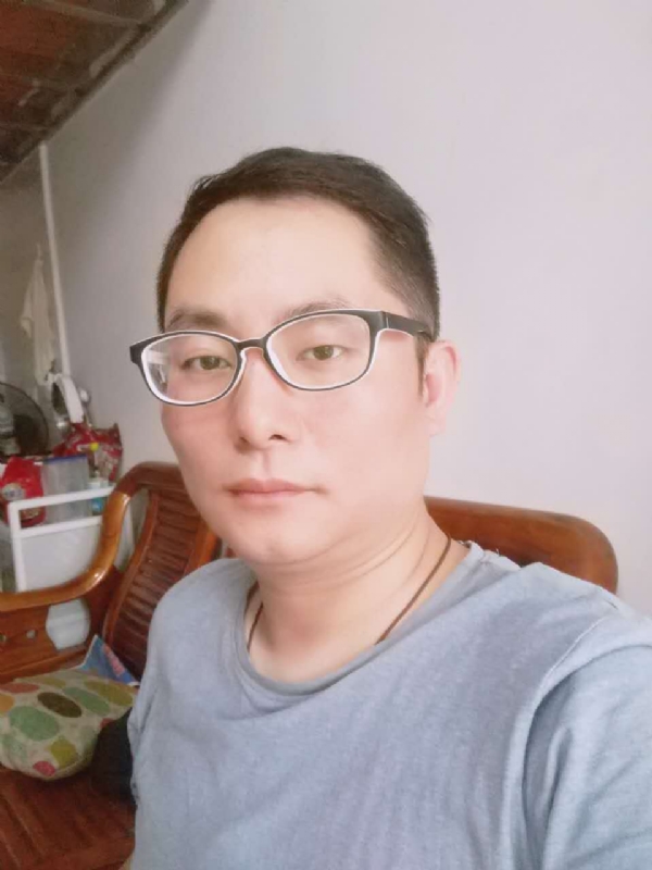 流星的尾巴的第一张照片--福州相亲网