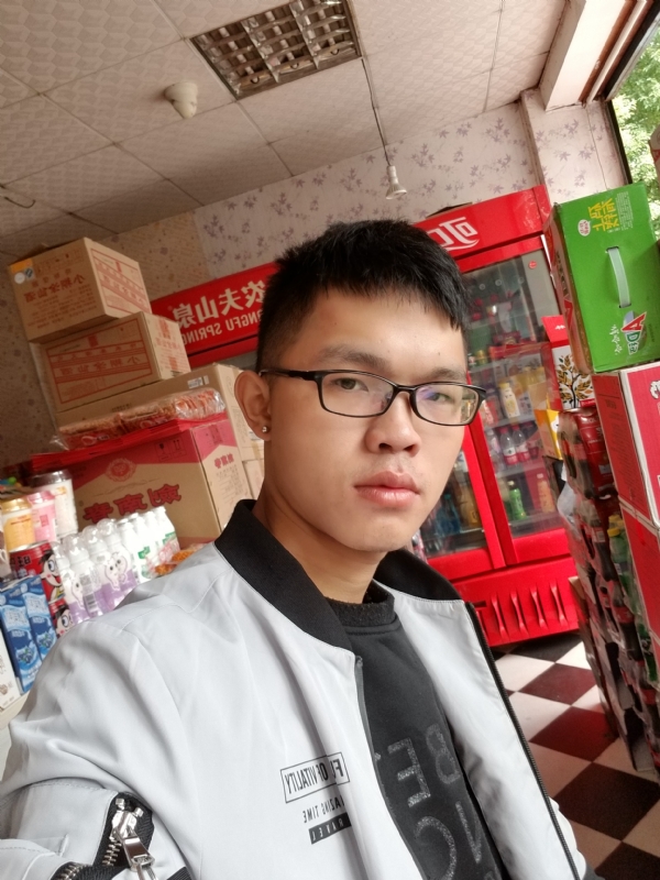 柒年的第一张照片--福州相亲网