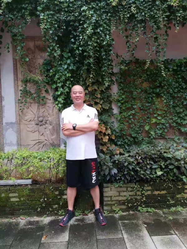 李国伟的第五张照片--福州相亲网