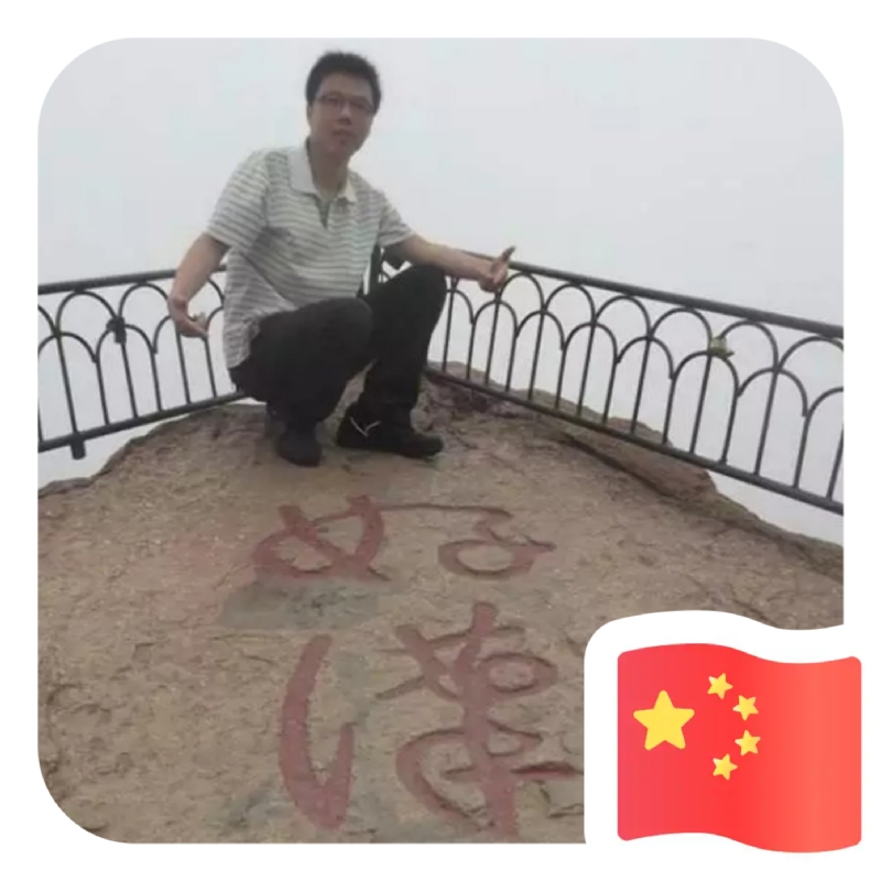 一只小虎牙的第一张照片--福州相亲网