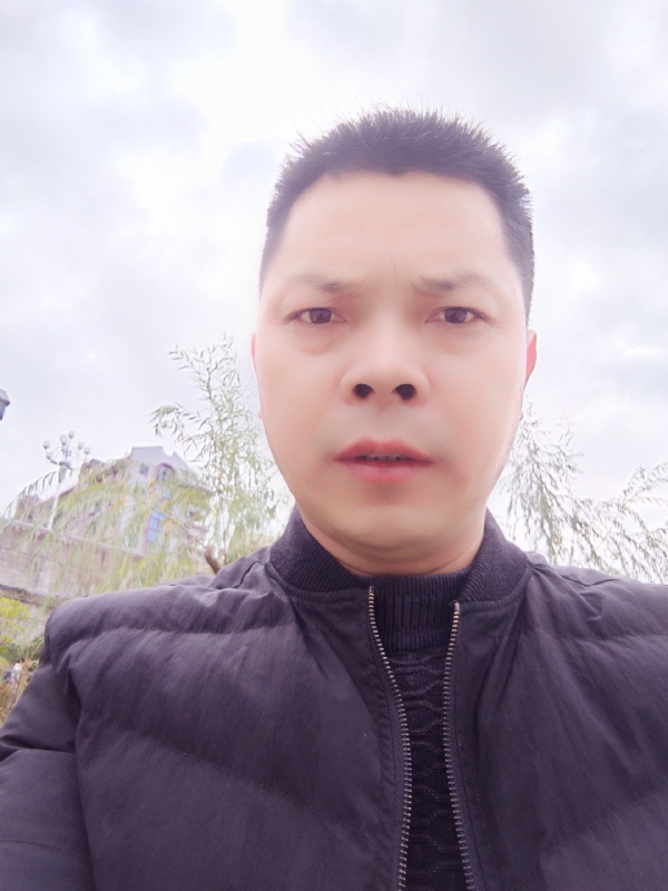 随缘的第一张照片--福州相亲网