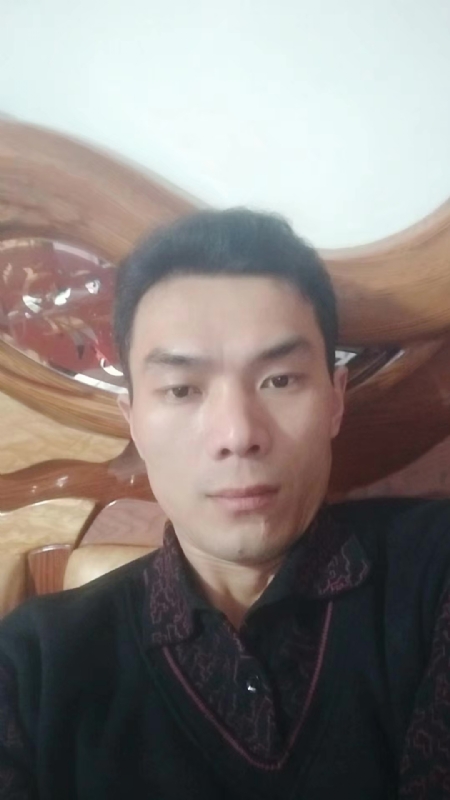 错把真心喂了狗的第四张照片--福州相亲网
