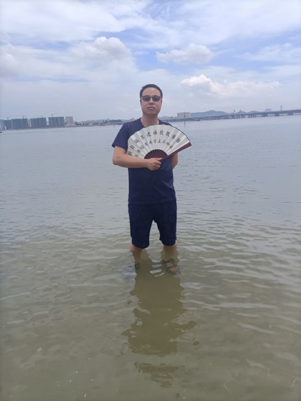 浪迹天涯的第一张照片--福州相亲网