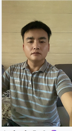 走在红毯那一天的第一张照片--福州相亲网